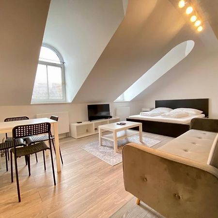 Central Apartment In Vienna Near Metro Экстерьер фото